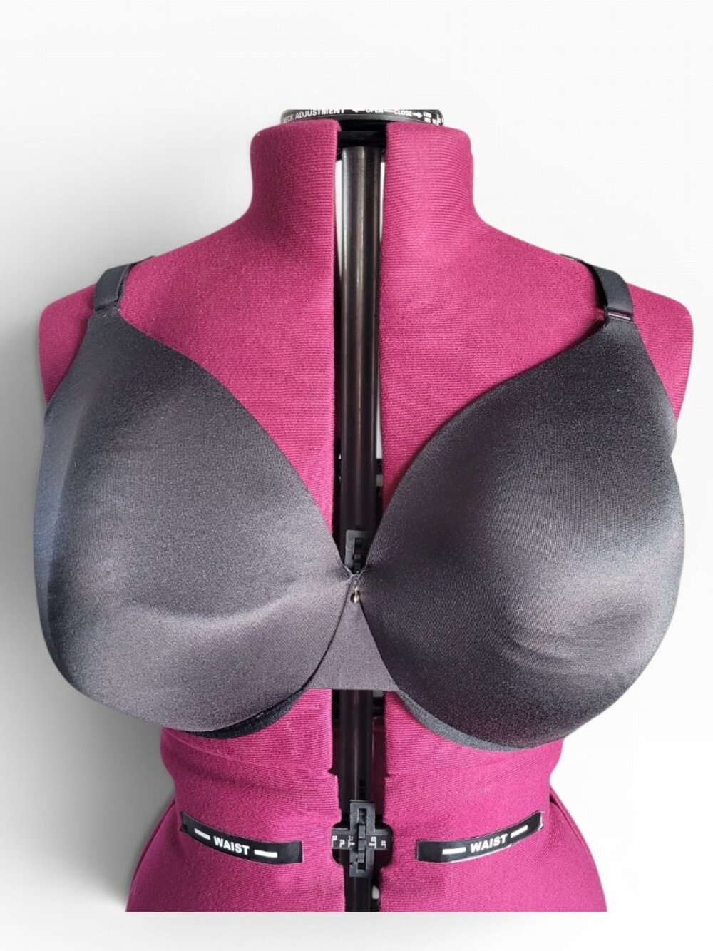 Cacique Lightly Lined Full Coverage Bra Black Seamless Comfort (Size 48DD)